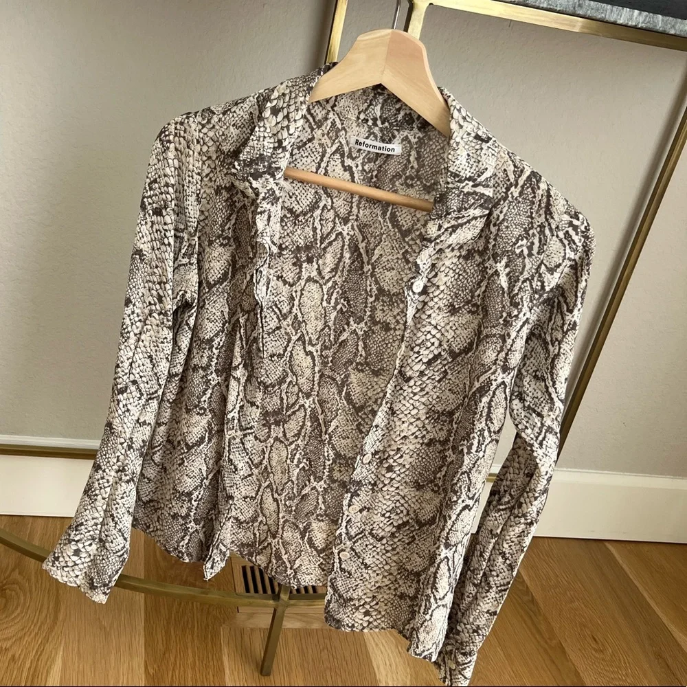 Reformation Violet Top (Python) - Picture 2 of 2